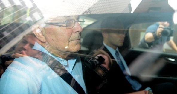 Peter Madoff was driven to Federal District Court in Manhattan on Friday to plead guilty to criminal charges.