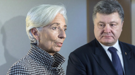 Ukrainian President Petro Poroshenko (R) and Christine Lagarde, Managing Director of the International Monetary Fund. © Mikhail Palinchak