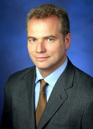 Carsten Kengeter, the former head of the investment banking unit at UBS.