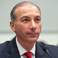 Steven Kandarian, chief of MetLife, testified at House panel in 2009.