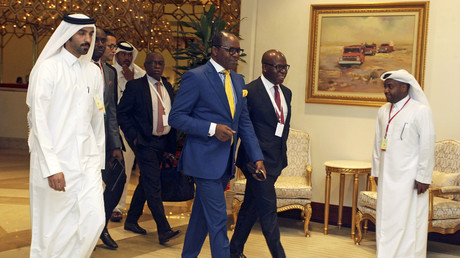 Nigerian Oil Minister Emmanuel Ibe Kachikwu arrives to a meeting between OPEC and non-OPEC oil producers, in Doha, Qatar April 17, 2016. © Ibraheem Al Omari