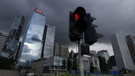 A traffic light is seen at the financial Central district in Hong Kong. © Bobby Yip