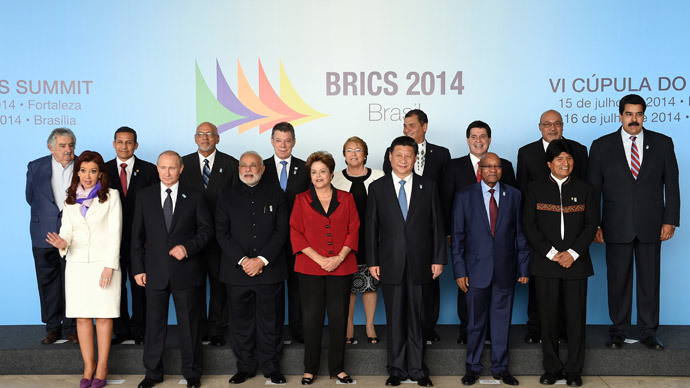 Family photo of the BRICS-UNASUR Summit in Brasilia, on July 16, 2014.(AFP Photo / Evaristo SA)