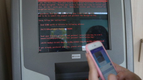 A ransom demand screen on the monitor of a payment terminal at Ukraine’s state-owned bank Oschadbank, Kiev © Valentyn Ogirenko