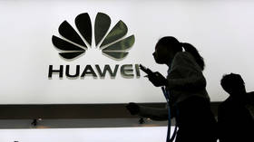 FILE PHOTO: A sign board of Huawei at Consumer Electronics Show in Shanghai © Reuters / Aly Song